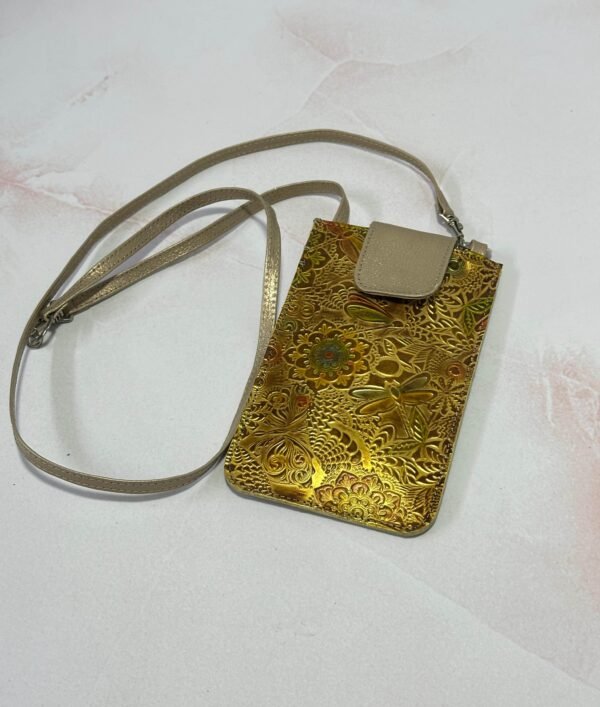 Porta celular en cuero para dama. - Image 4