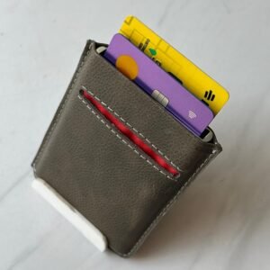 Tarjetero Retractil, en cuero